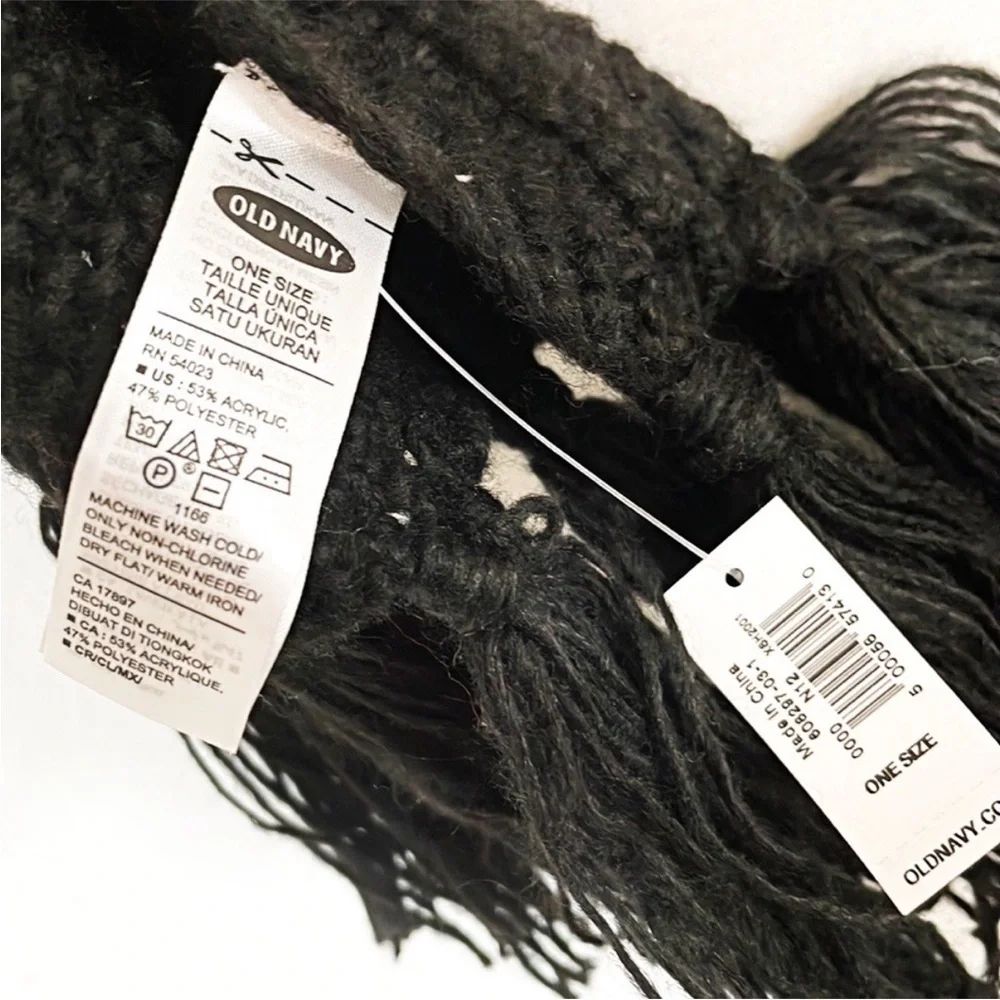 Old Navy solid black